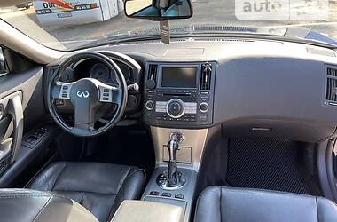 Внедорожник / Кроссовер Infiniti FX 35 2007 в Черновцах