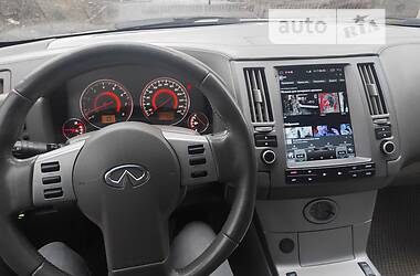 Внедорожник / Кроссовер Infiniti FX 35 2005 в 