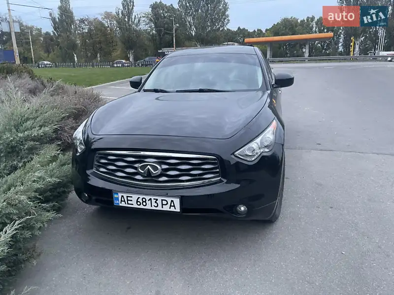 Infiniti FX 35 2011