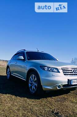 Позашляховик / Кросовер Infiniti FX 35 2007 в 