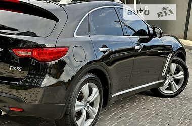 Внедорожник / Кроссовер Infiniti FX 35 2008 в 