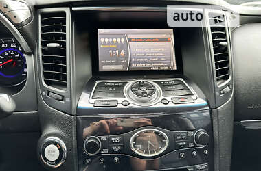Внедорожник / Кроссовер Infiniti FX 35 2008 в 