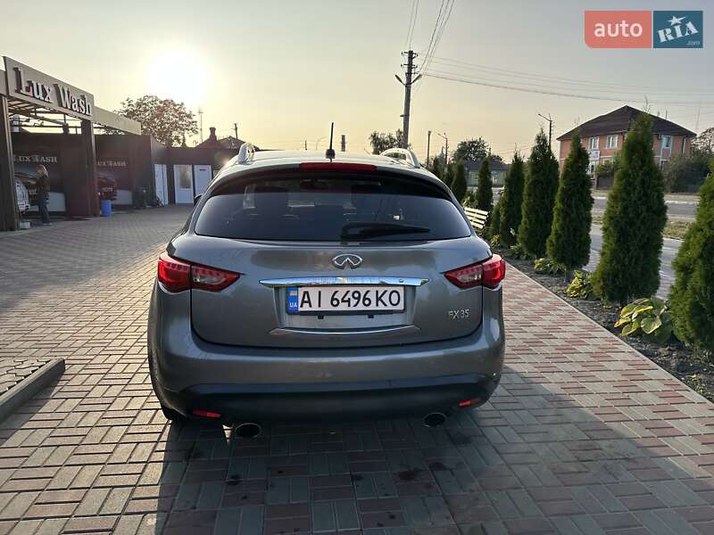 Позашляховик / Кросовер Infiniti FX 35 2010 в Переяславі