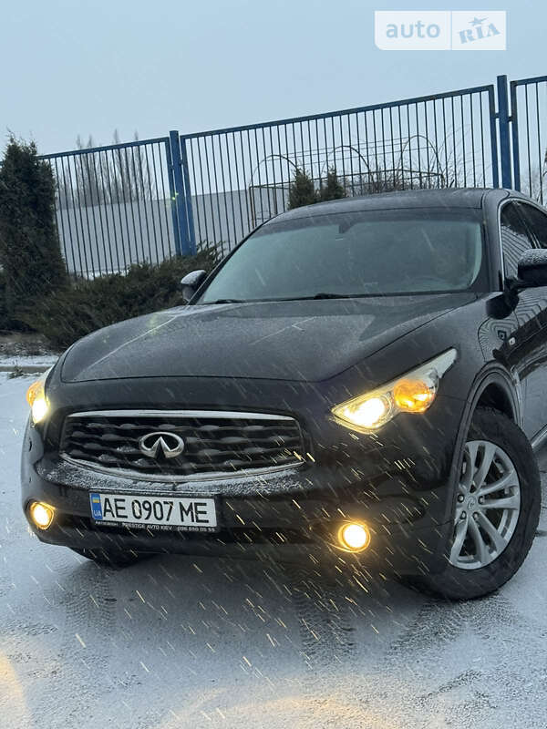 Внедорожник / Кроссовер Infiniti FX 35 2008 в Новомосковске