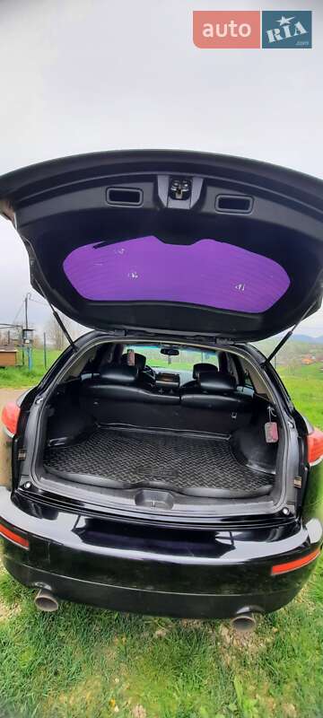 Внедорожник / Кроссовер Infiniti FX 35 2003 в Долине