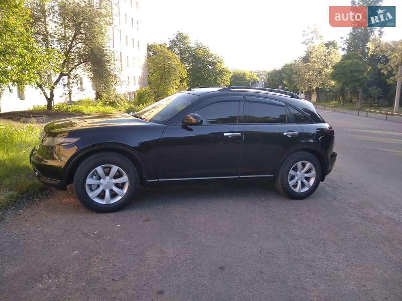 Позашляховик / Кросовер Infiniti FX 35 2003 в Новоукраїнці