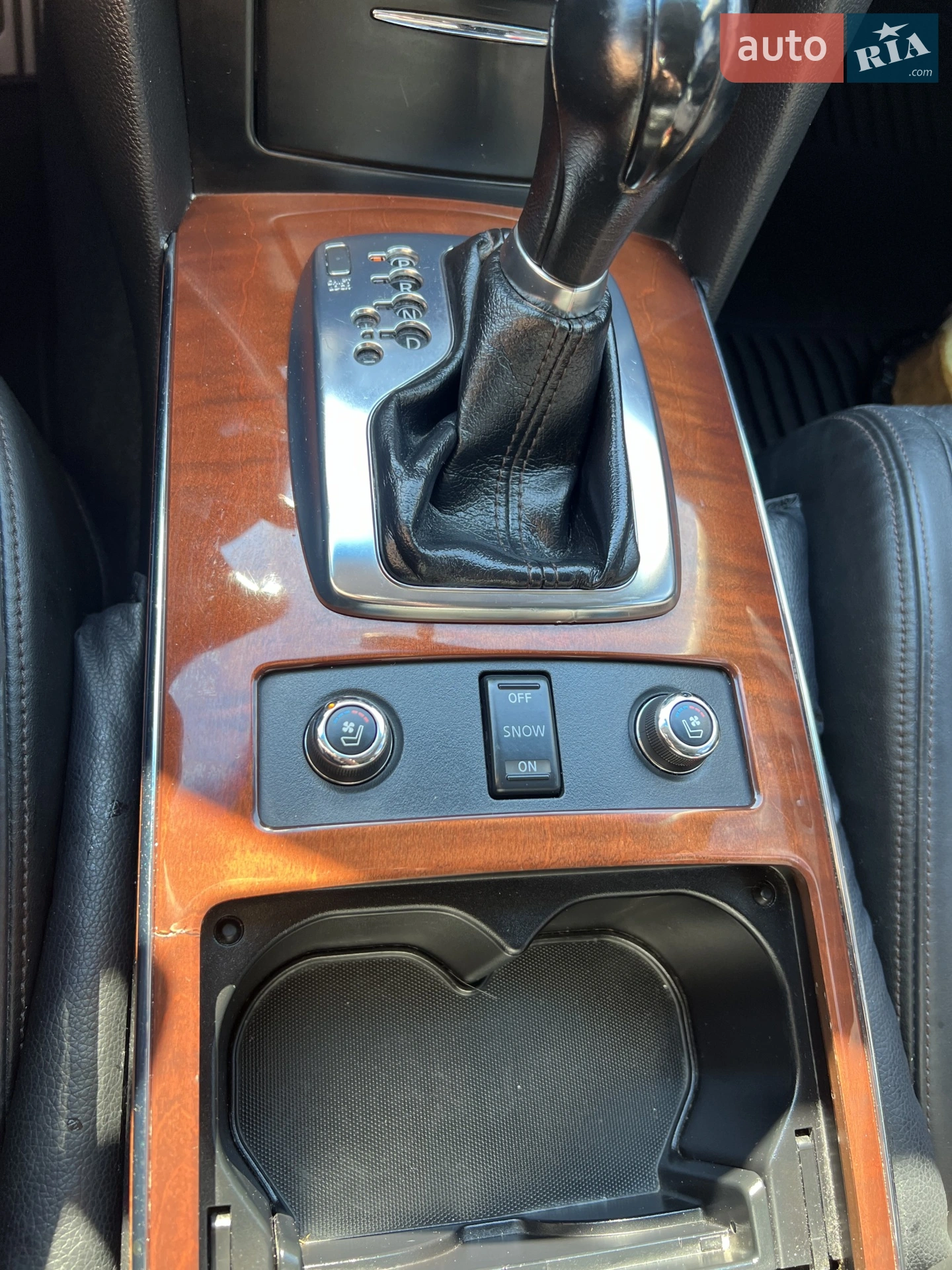 2011 Infiniti FX - мініатюра 15