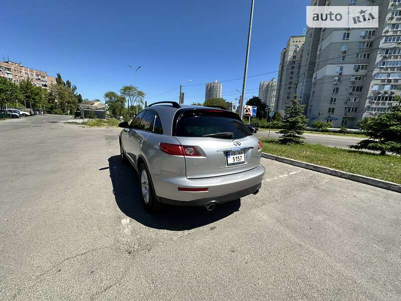 Внедорожник / Кроссовер Infiniti FX 35 2004 в Днепре фото 8 Внедорожник / Кроссовер Infiniti FX 35 2004 в Днепре