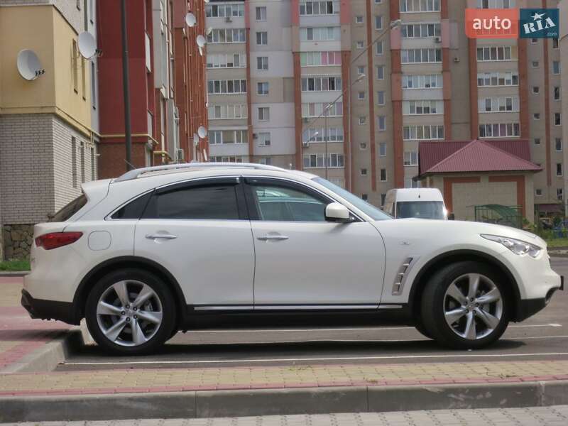 Позашляховик / Кросовер Infiniti FX 35 2008 в Луцьку фото 9 Позашляховик / Кросовер Infiniti FX 35 2008 в Луцьку