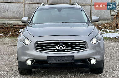 Внедорожник / Кроссовер Infiniti FX 35 2009 в Валках