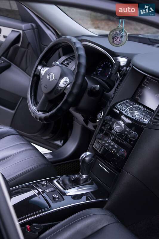 Внедорожник / Кроссовер Infiniti FX 35 2011 в Днепре