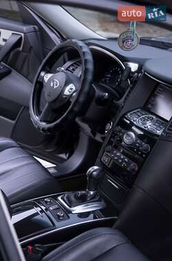 Позашляховик / Кросовер Infiniti FX 35 2011 в Дніпрі