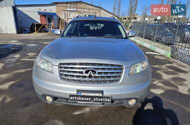 Внедорожник / Кроссовер Infiniti FX 35 2004 в 