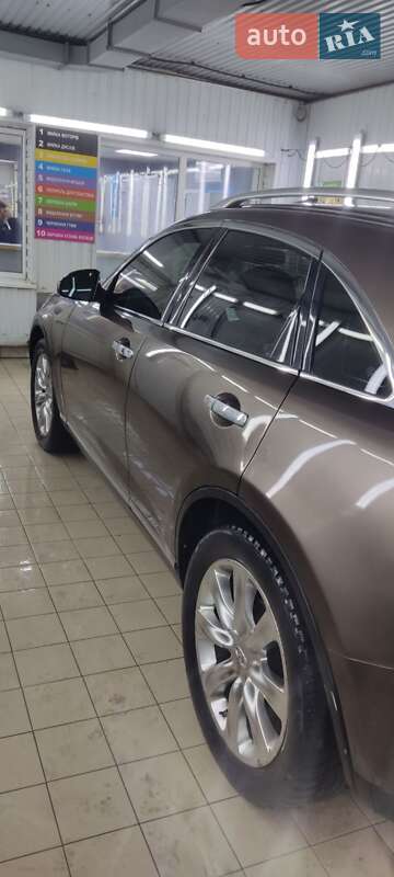Позашляховик / Кросовер Infiniti FX 35 2007 в Києві