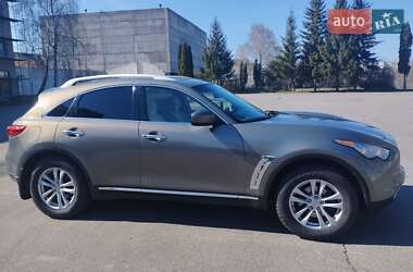 Внедорожник / Кроссовер Infiniti FX 35 2011 в 