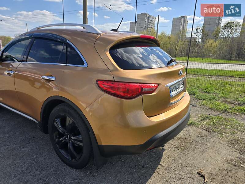 Позашляховик / Кросовер Infiniti FX 35 2008 в Харкові