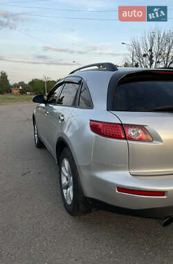Позашляховик / Кросовер Infiniti FX 35 2004 в 