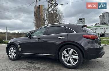 Позашляховик / Кросовер Infiniti FX 35 2013 в 