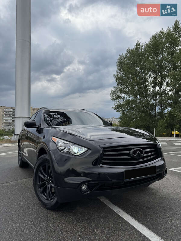 Внедорожник / Кроссовер Infiniti FX 35 2012 в Киеве