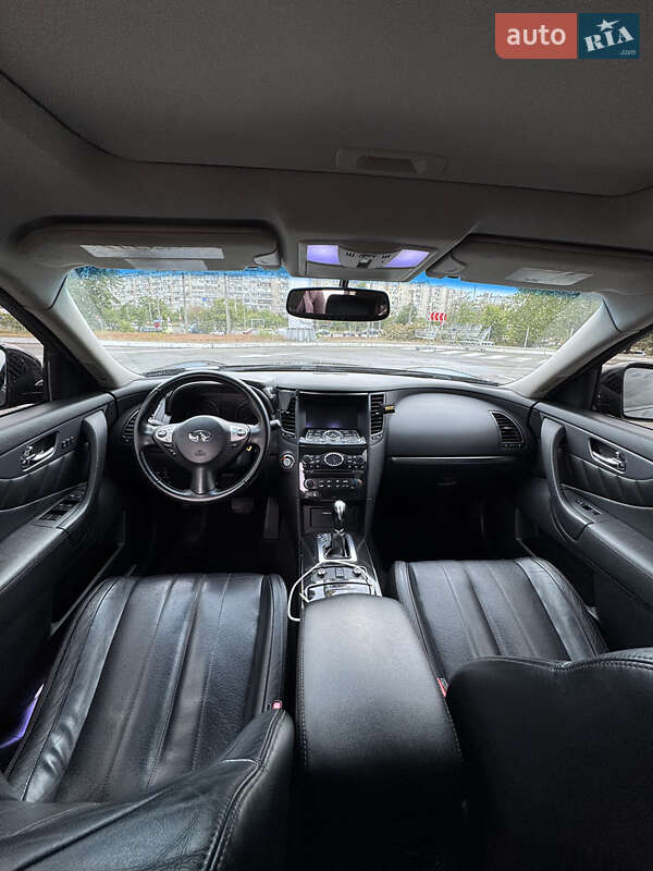 Внедорожник / Кроссовер Infiniti FX 35 2012 в Киеве