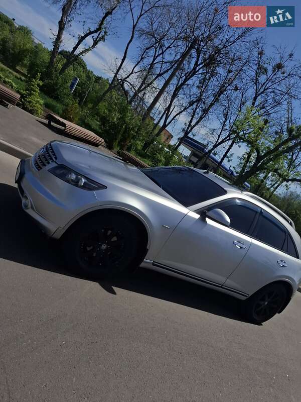 Внедорожник / Кроссовер Infiniti FX 35 2004 в Харькове