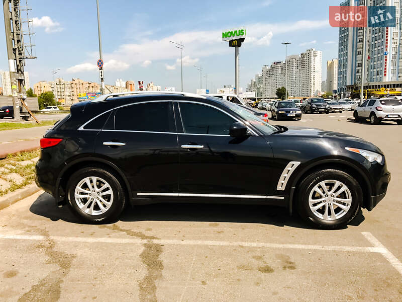 Infiniti FX 35 2008