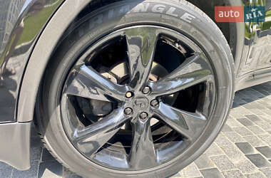 Внедорожник / Кроссовер Infiniti FX 35 2008 в 