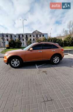 Внедорожник / Кроссовер Infiniti FX 35 2003 в 