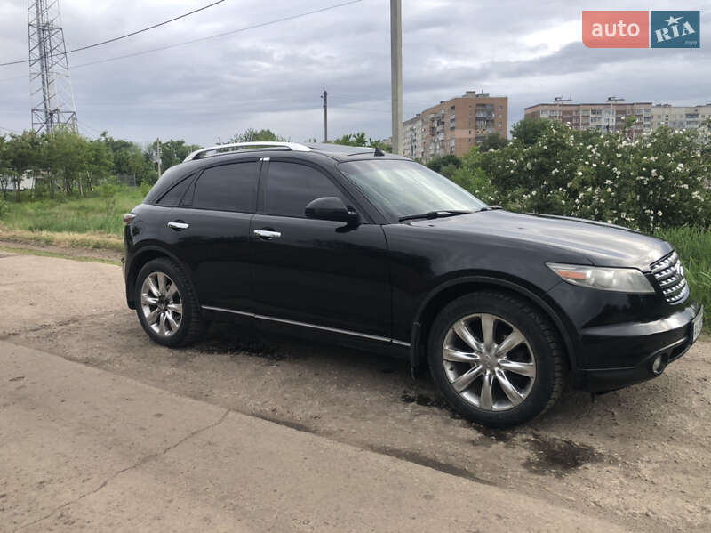Внедорожник / Кроссовер Infiniti FX 35 2003 в Первомайске