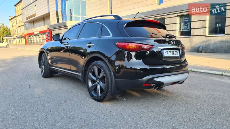 Позашляховик / Кросовер Infiniti FX 35 2009 в Харкові