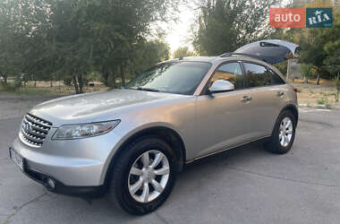 Внедорожник / Кроссовер Infiniti FX 35 2005 в 