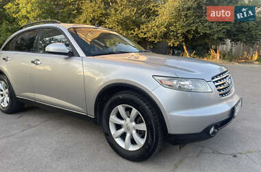 Внедорожник / Кроссовер Infiniti FX 35 2005 в 