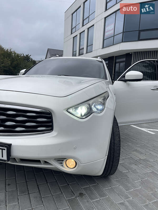 Позашляховик / Кросовер Infiniti FX 35 2008 в Житомирі