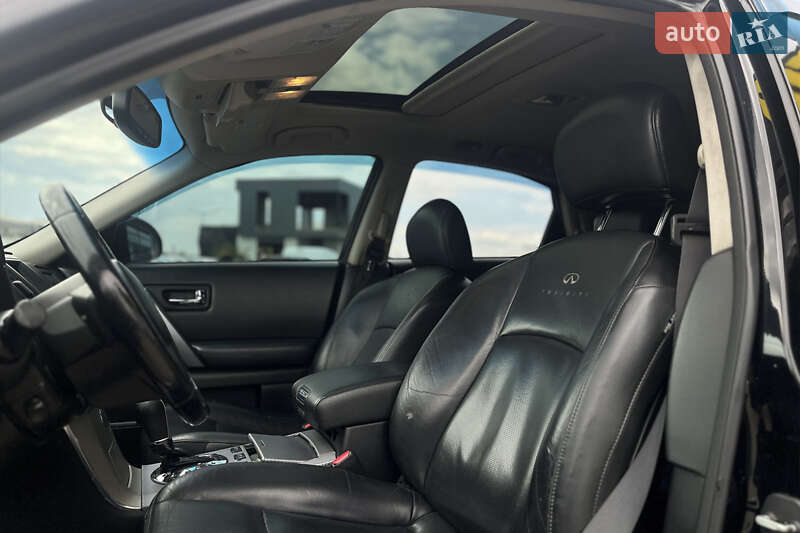 Внедорожник / Кроссовер Infiniti FX 35 2006 в Мукачево фото 27 Внедорожник / Кроссовер Infiniti FX 35 2006 в Мукачево