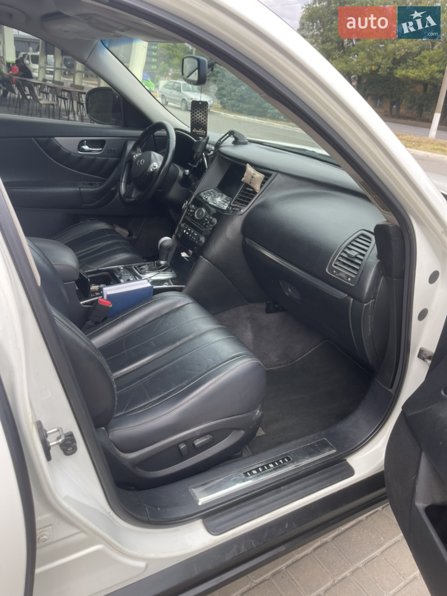 2011 Infiniti FX - мініатюра 14