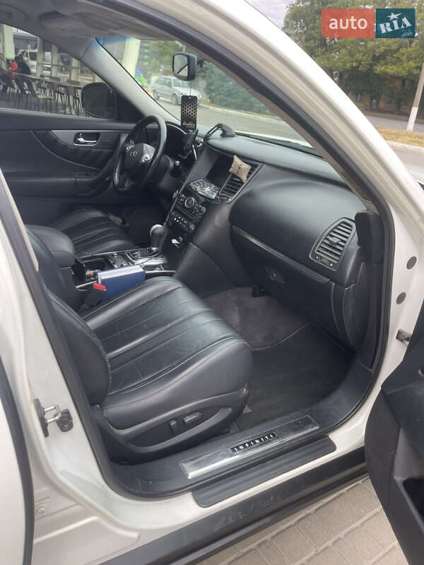 Позашляховик / Кросовер Infiniti FX 35 2011 в Одесі