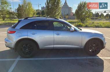Внедорожник / Кроссовер Infiniti FX 35 2005 в 