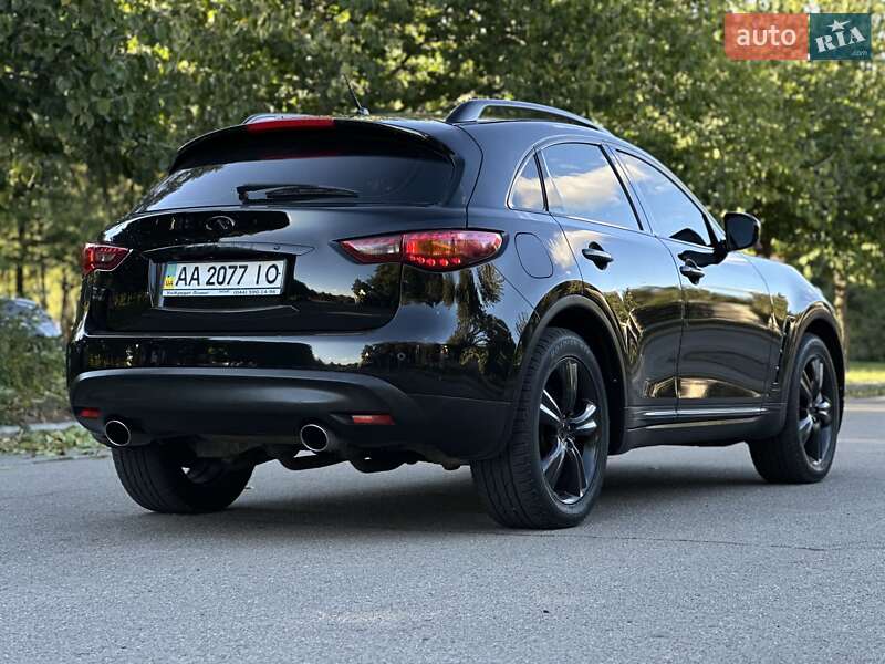 Позашляховик / Кросовер Infiniti FX 35 2008 в Умані