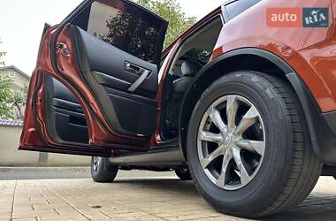 Внедорожник / Кроссовер Infiniti FX 35 2007 в 