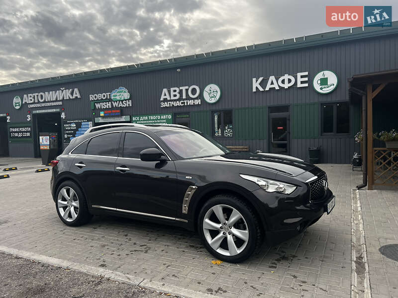 Внедорожник / Кроссовер Infiniti FX 35 2009 в Запорожье
