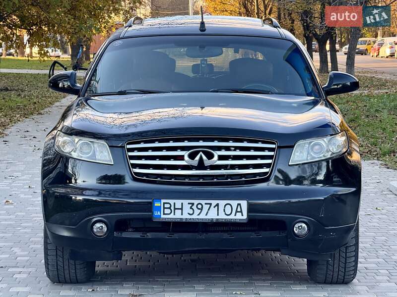 Внедорожник / Кроссовер Infiniti FX 35 2004 в Одессе