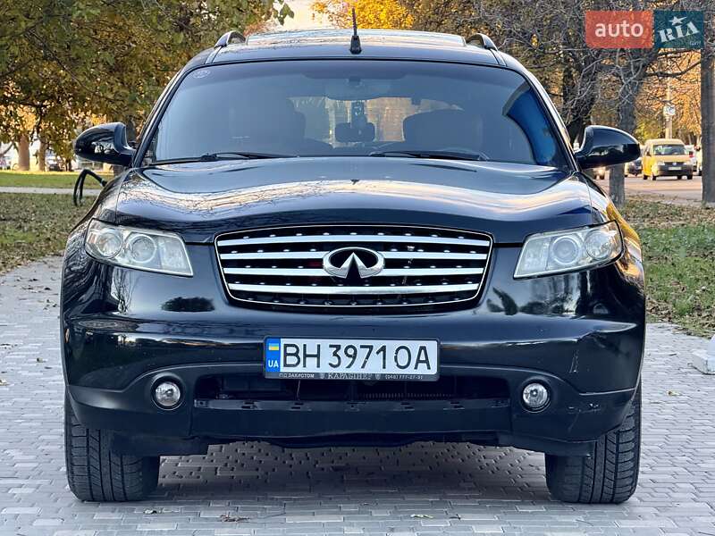 Внедорожник / Кроссовер Infiniti FX 35 2004 в Одессе