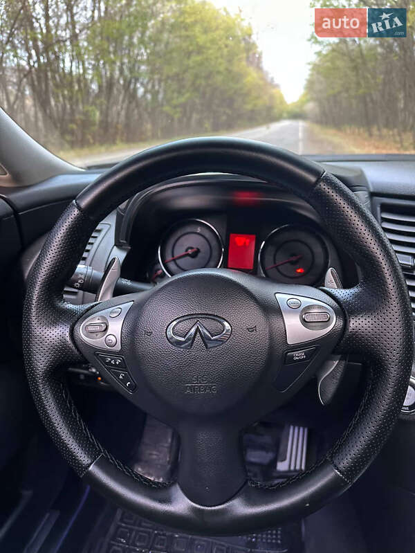 Внедорожник / Кроссовер Infiniti FX 35 2008 в Полтаве фото 14 Внедорожник / Кроссовер Infiniti FX 35 2008 в Полтаве