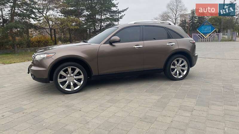 Позашляховик / Кросовер Infiniti FX 35 2005 в Горішніх Плавнях