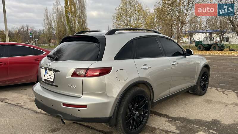 Внедорожник / Кроссовер Infiniti FX 35 2004 в Николаеве