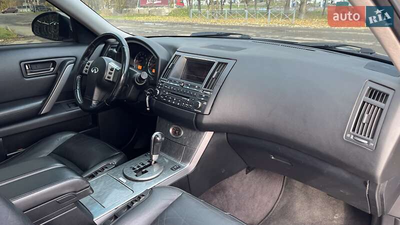 Внедорожник / Кроссовер Infiniti FX 35 2004 в Николаеве