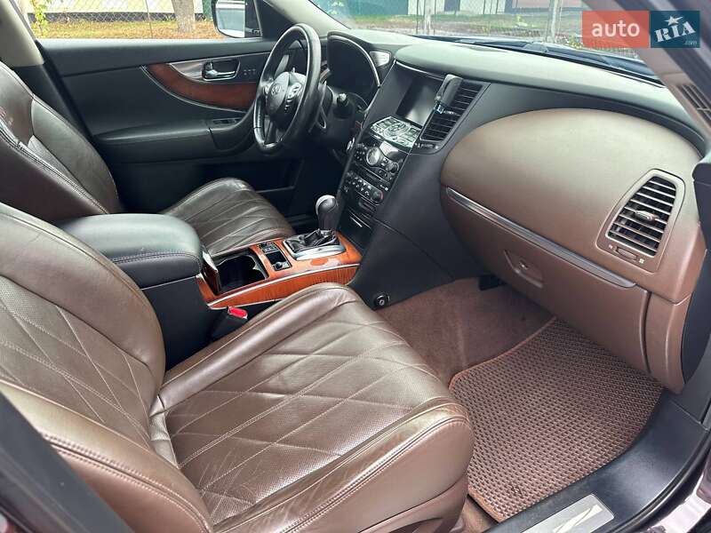 Позашляховик / Кросовер Infiniti FX 35 2008 в Полтаві