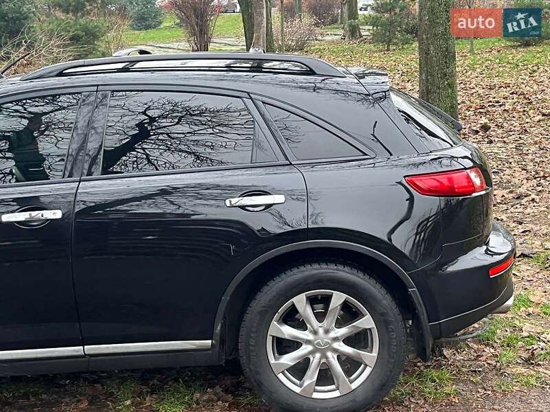 Позашляховик / Кросовер Infiniti FX 35 2007 в Києві