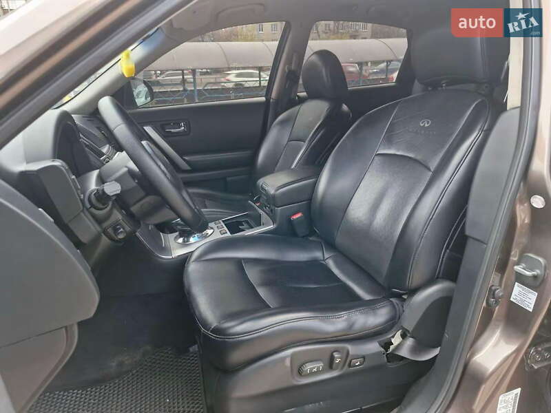 Внедорожник / Кроссовер Infiniti FX 35 2007 в Киеве фото 13 Внедорожник / Кроссовер Infiniti FX 35 2007 в Киеве