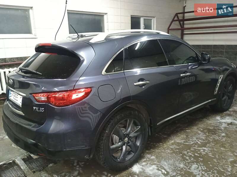 Внедорожник / Кроссовер Infiniti FX 35 2010 в Каменец-Подольском фото 9 Внедорожник / Кроссовер Infiniti FX 35 2010 в Каменец-Подольском
